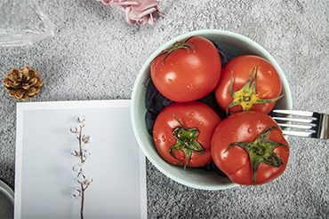 Nourishing Practices for Cold Dew: Embrace Acidity and Hydration to Thrive in Late Autumn!