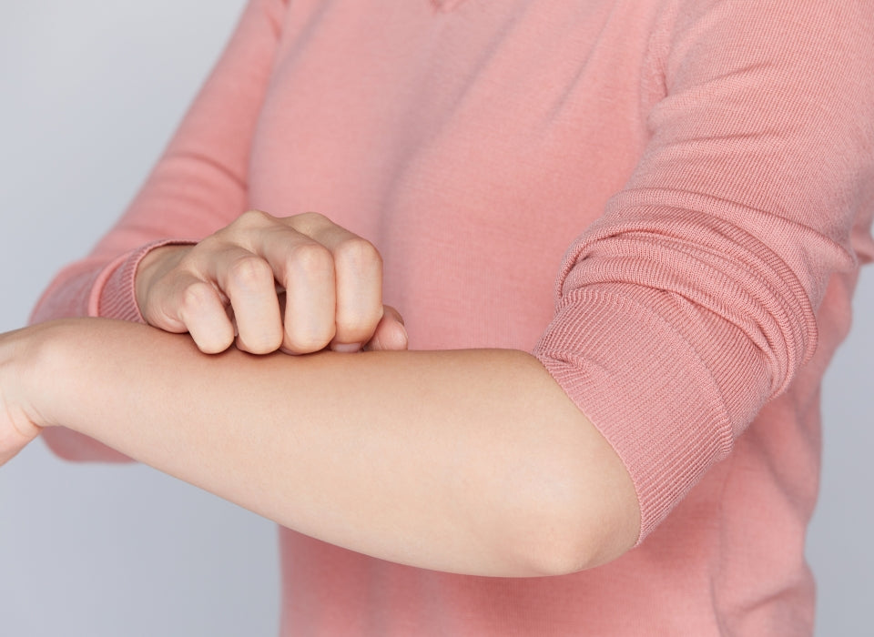 A CASE OF RELIEVING CUTANEOUS SARCOIDOSIS WITH G. LUCIDUM SOAP