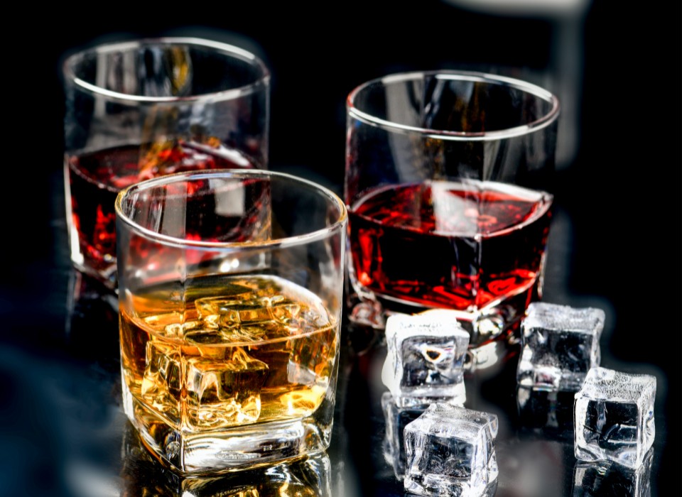 HERE’S WHAT YOU NEED TO KNOW ABOUT DRINKING